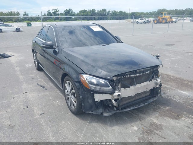 2017 MERCEDES-BENZ C 300 - 1