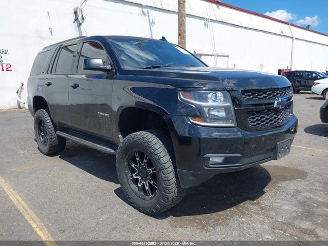 2017 CHEVROLET TAHOE LT - 1