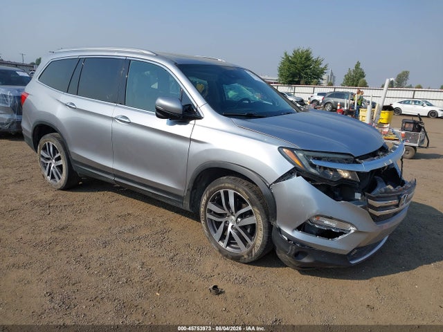 2017 HONDA PILOT TOURING - 1