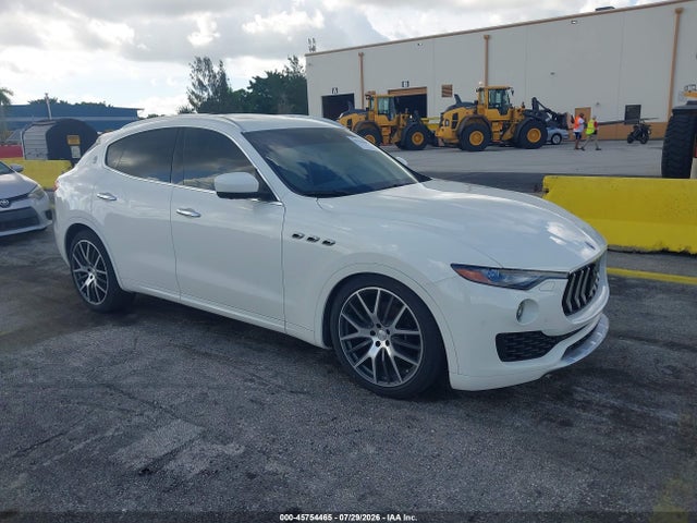 2017 MASERATI GRANTURISMO - 1