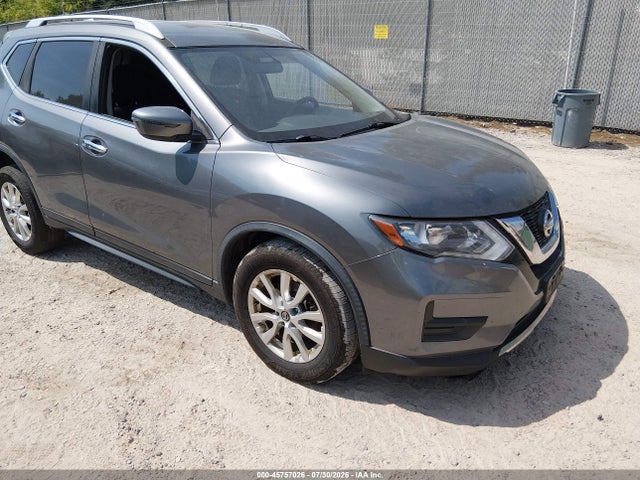 2017 NISSAN ROGUE SV - 1