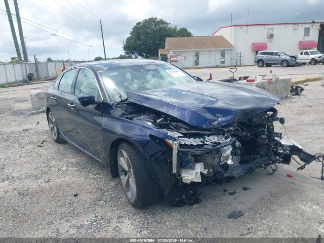 2018 HONDA ACCORD TOURING - 1