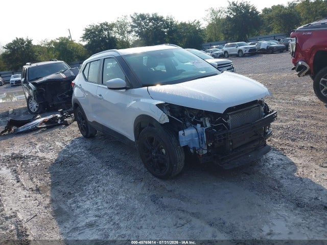 2023 NISSAN KICKS SV XTRONIC CVT - 1