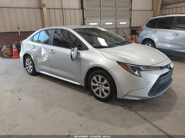 2024 TOYOTA COROLLA LE - 1