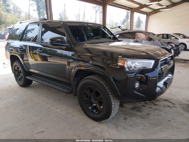 2021 TOYOTA 4RUNNER SR5 - 1