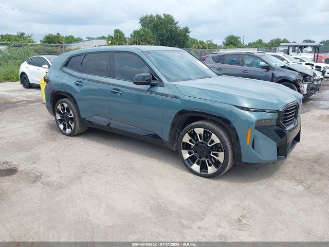 2023 BMW XM - 1