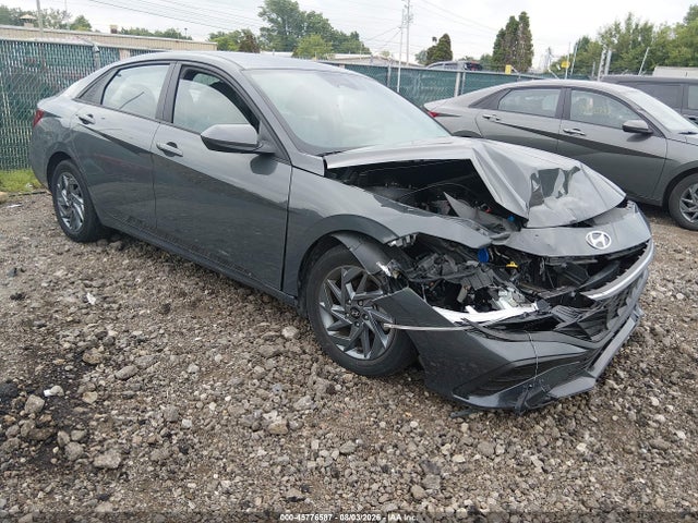 2024 HYUNDAI ELANTRA SEL - 1