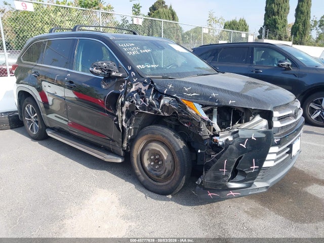 2018 TOYOTA HIGHLANDER XLE - 1