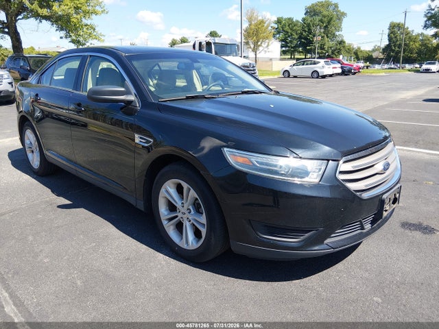 2018 FORD TAURUS SE - 1