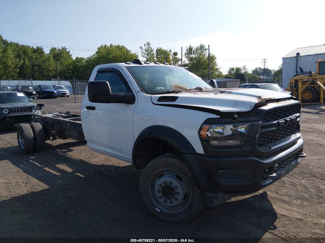 2023 RAM 5500 CHASSIS TRADESMAN/SLT - 1