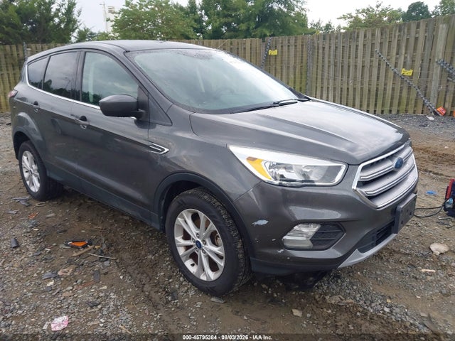 2017 FORD ESCAPE SE - 1