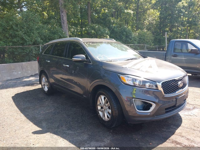 2017 KIA SORENTO 2.4L LX - 1