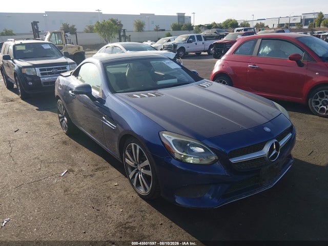2017 MERCEDES-BENZ SLC 300 - 1