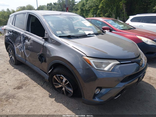 2018 TOYOTA RAV4 XLE - 1