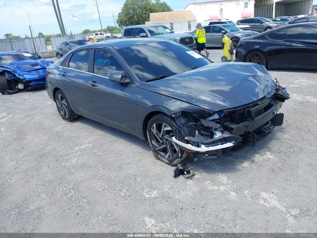 2024 HYUNDAI ELANTRA LIMITED - 1