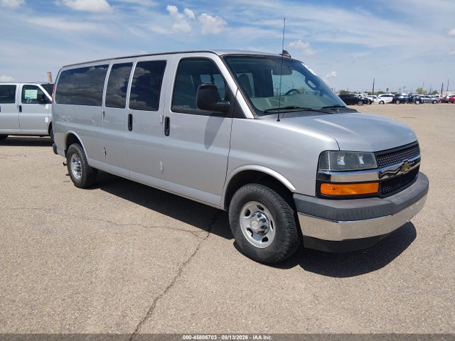 2017 CHEVROLET EXPRESS 3500 LT - 1