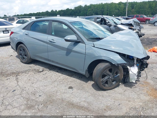 2022 HYUNDAI ELANTRA SEL - 1