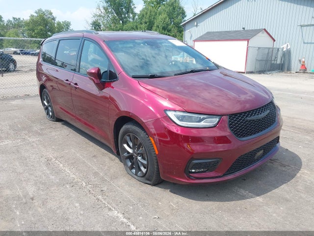 2021 CHRYSLER PACIFICA TOURING L - 1
