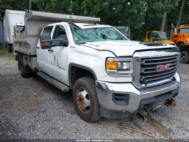 2017 GMC SIERRA 3500HD CHASSIS - 1