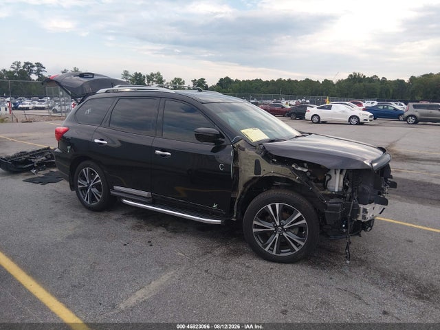2018 NISSAN PATHFINDER PLATINUM - 1