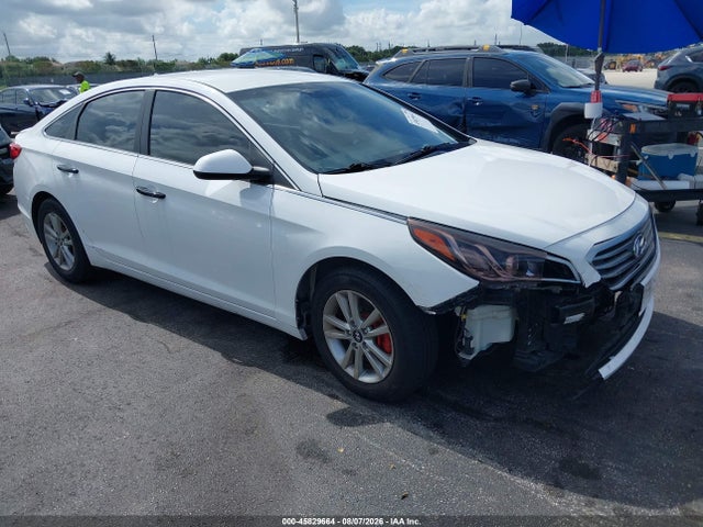 2017 HYUNDAI SONATA SE - 1