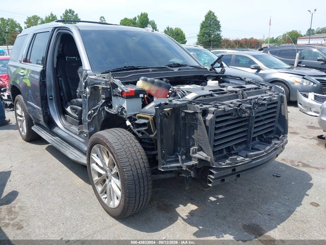 2019 CADILLAC ESCALADE LUXURY - 1