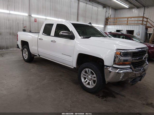 2017 CHEVROLET SILVERADO 1500 LT - 1