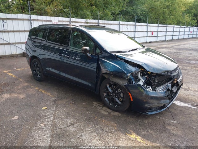 2025 CHRYSLER PACIFICA LIMITED AWD - 1