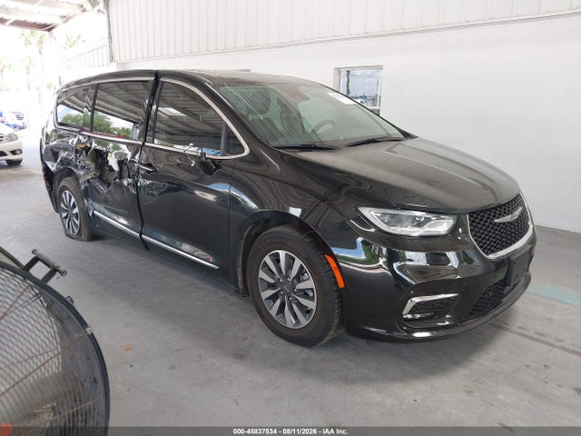 2022 CHRYSLER PACIFICA HYBRID LIMITED - 1
