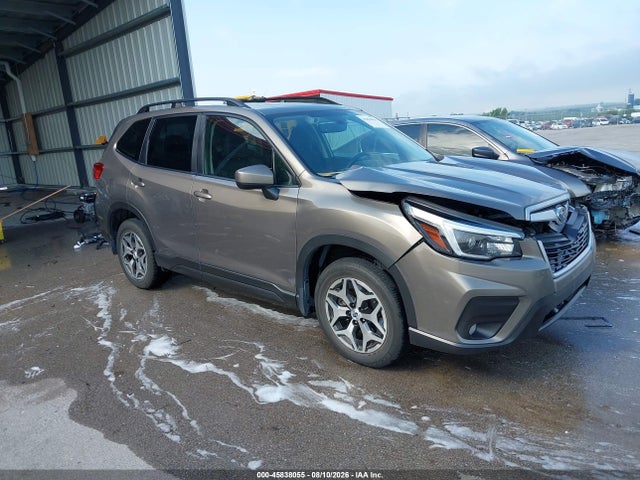 2021 SUBARU FORESTER PREMIUM - 1