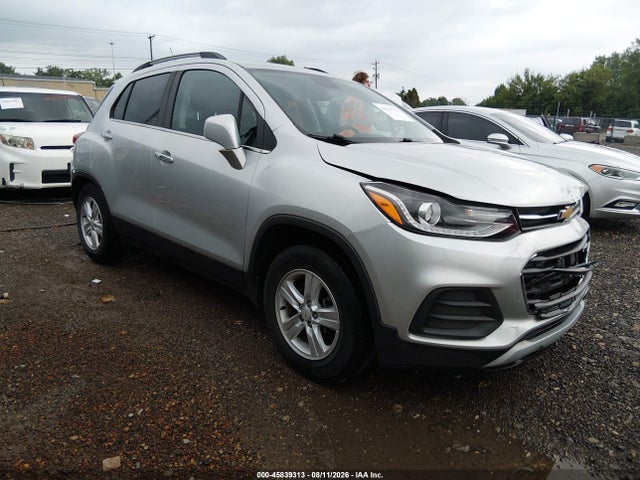 2019 CHEVROLET TRAX LT - 1