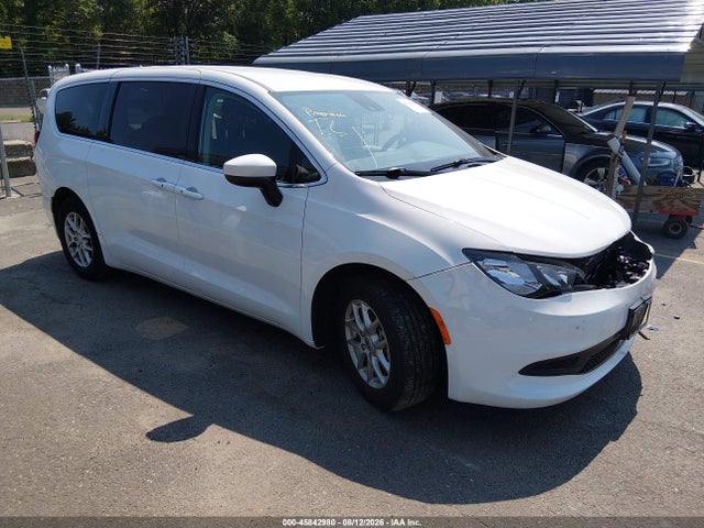 2023 CHRYSLER VOYAGER LX - 1