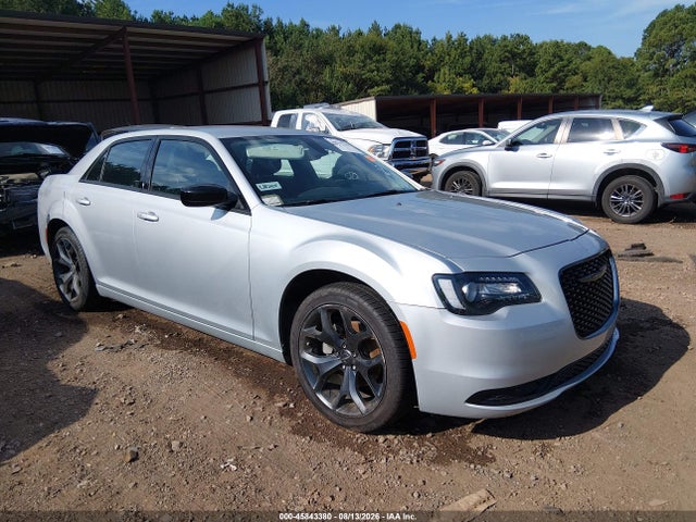 2023 CHRYSLER 300 TOURING - 1