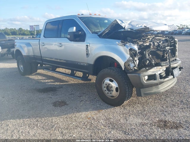 2017 FORD F-350 LARIAT - 1