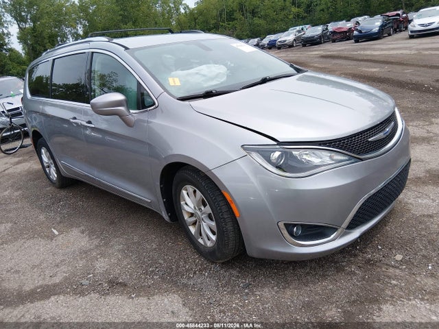 2018 CHRYSLER PACIFICA TOURING L - 1