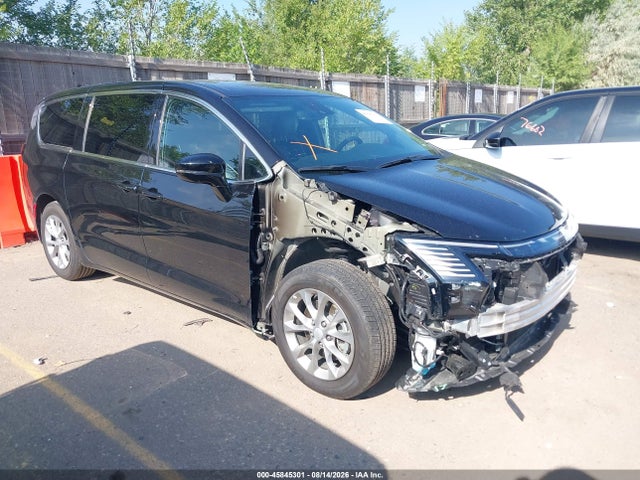 2027 CHRYSLER PACIFICA LIMITED - 1