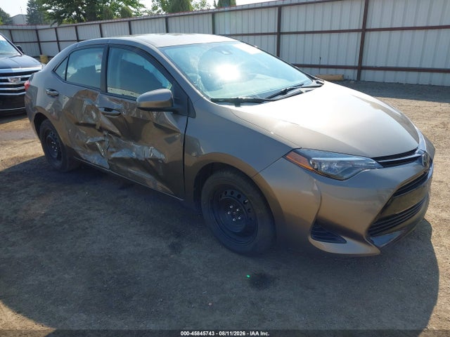 2017 TOYOTA COROLLA LE - 1