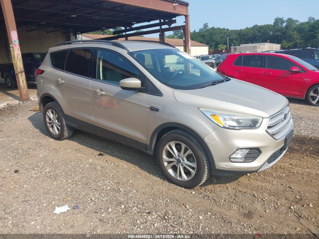2018 FORD ESCAPE SE - 1
