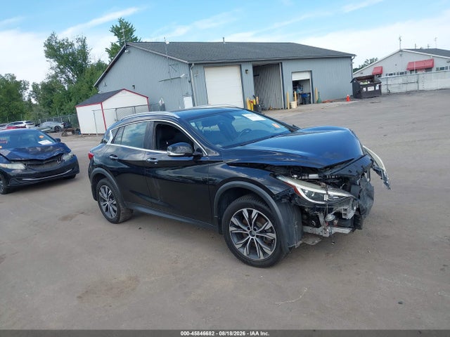 2017 INFINITI QX30 PREMIUM - 1