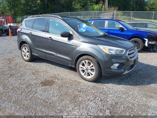 2018 FORD ESCAPE SE - 1