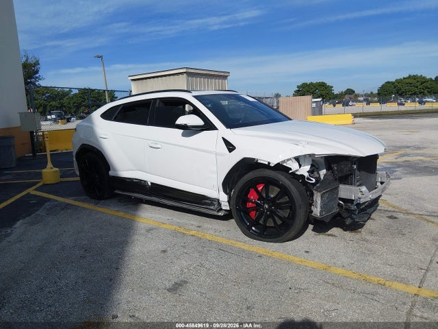 2019 LAMBORGHINI URUS - 1