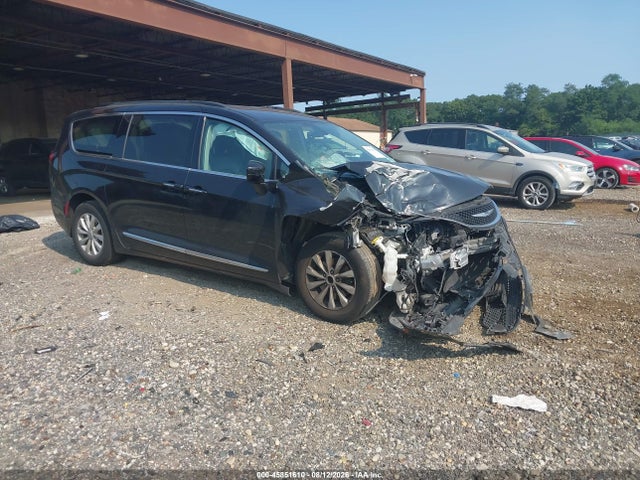 2017 CHRYSLER PACIFICA TOURING-L - 1