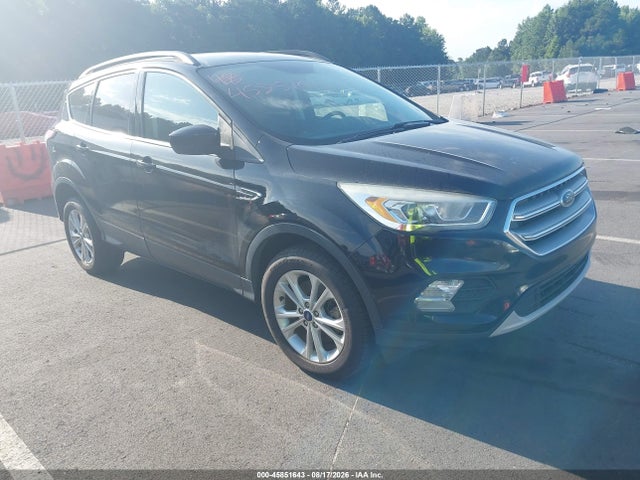 2017 FORD ESCAPE SE - 1