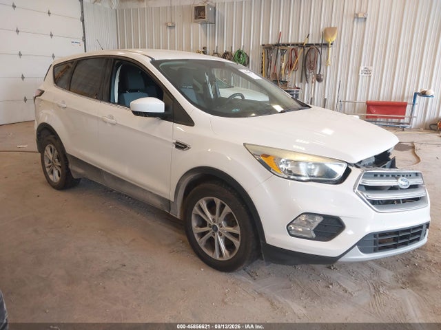 2017 FORD ESCAPE SE - 1