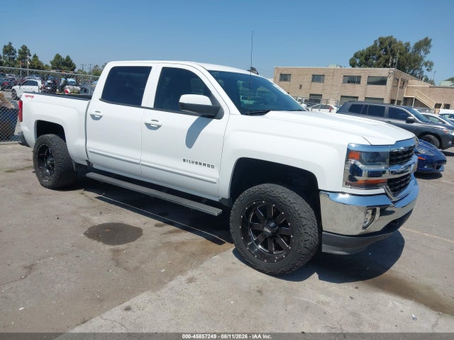 2017 CHEVROLET SILVERADO 1500 LT - 1