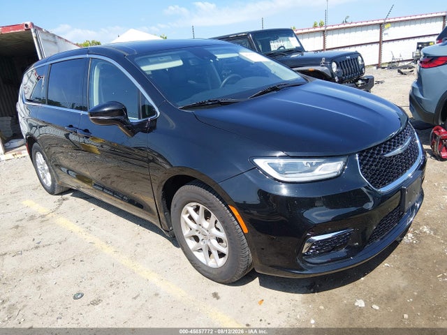 2024 CHRYSLER PACIFICA TOURING L - 1