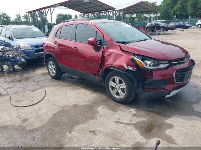 2021 CHEVROLET TRAX AWD LT - 1