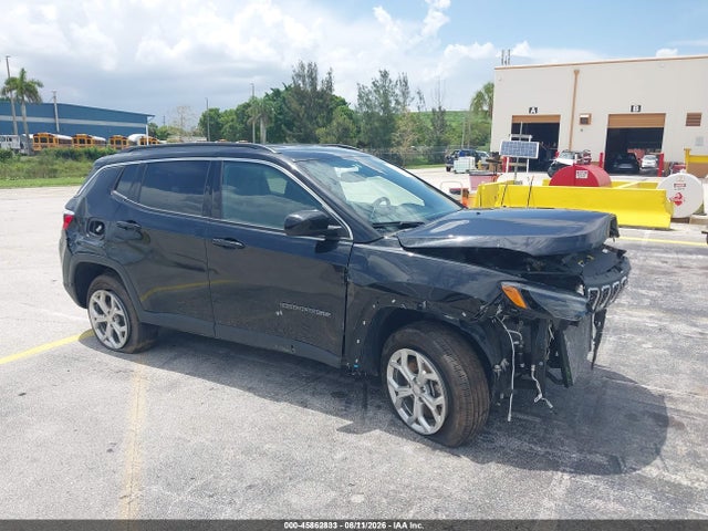 2024 JEEP COMPASS LATITUDE 4X4 - 1