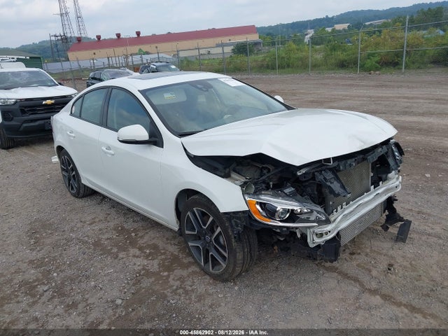 2017 VOLVO S60 T5 DYNAMIC - 1