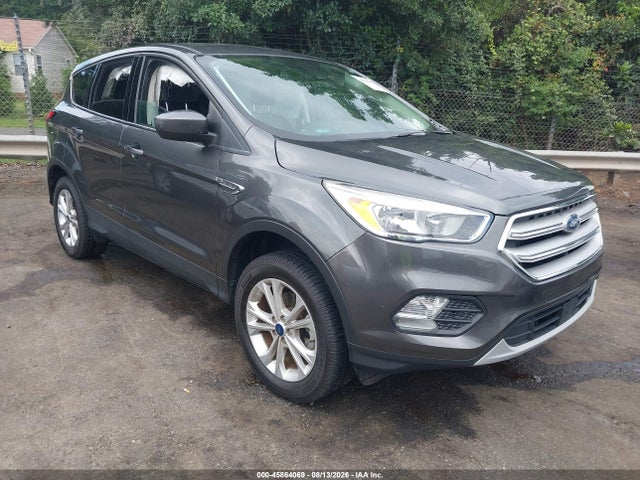 2019 FORD ESCAPE SE - 1